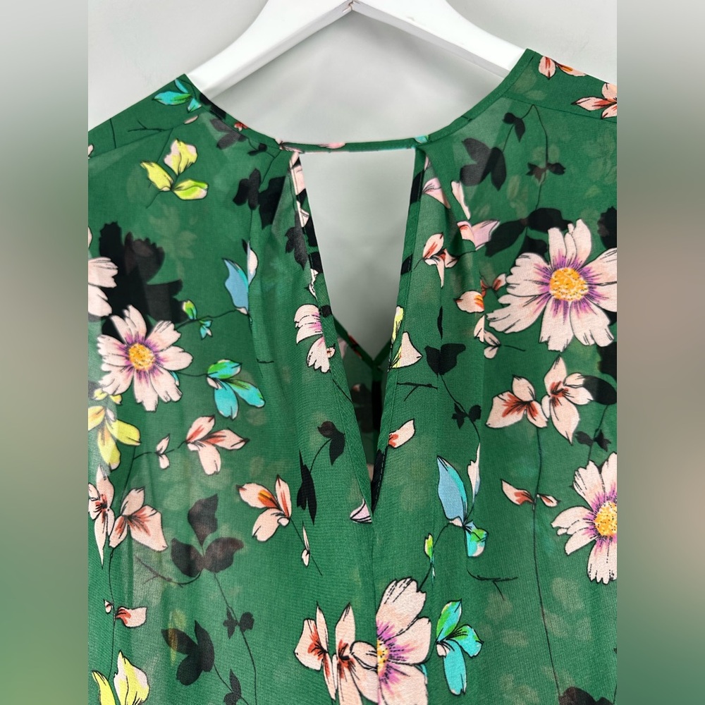 CaBI Green Floral Sheer Lightweight Top Blouse Small - Picture 8 of 12